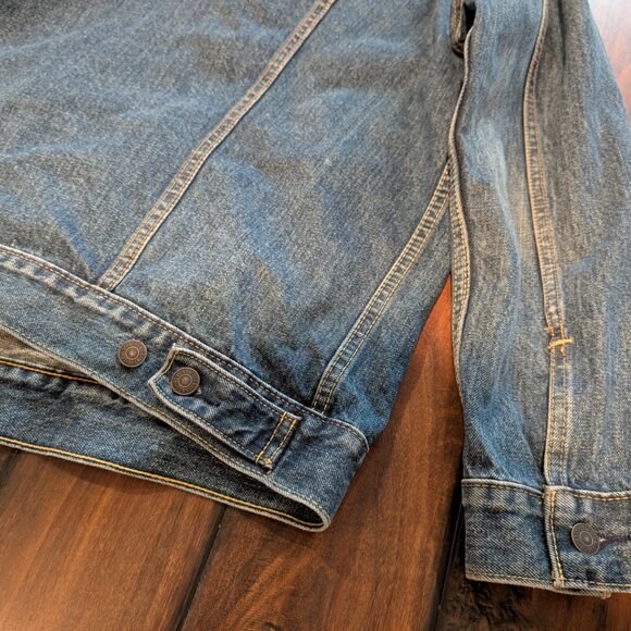 Levi's Jacket Mens Large Blue Trucker Denim Button Front XXL 72334-0321 - Picture 6 of 9